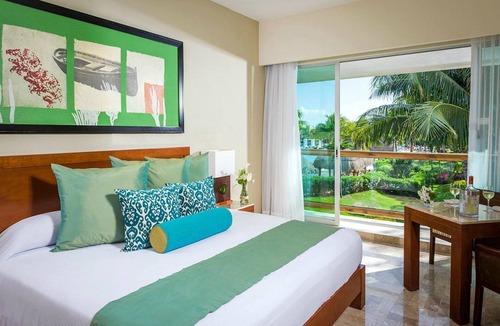 Villa Juarez Condo | Mayan Palace 2BR, Gold Crown Resort on Riviera Maya