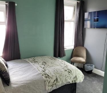South Shore House | Maydene Hotel