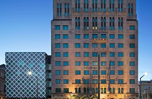 Adelaide Central Business District Hotel | Mayfair Hotel Adelaide