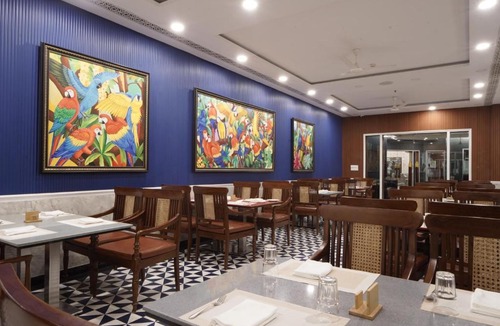 Puri Hotel | Mayfair Waves
