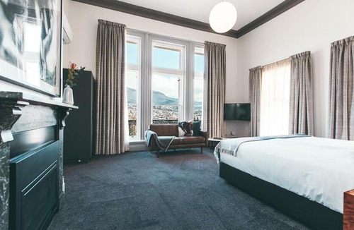 New Town Hotel | Maylands Lodge