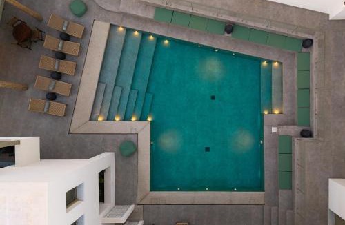 Naousa Hotel | Mazee Paros