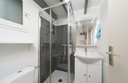 Saint-Martin-de-Bromes House | Mazet de Soleil - Maisonnette climatisée pour 4