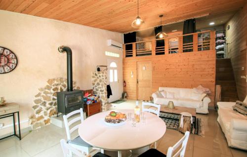 Saint-Julien-du-Gua House | Mazet Du Gua