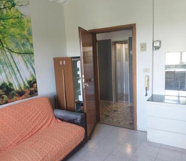 Pratissolo Apartment | Mazzini appartament