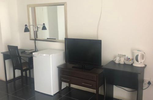 Ermelo House | Mcbest Guest House