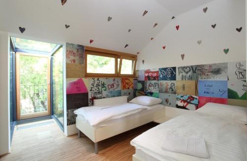 Celje Hostel | MCC Hostel