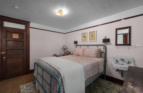 McCleary Hotel | McCleary Hotel