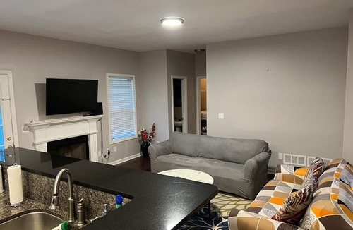 Kennesaw House | McGuire - Spacious 4-Bedroom House in Kennesaw