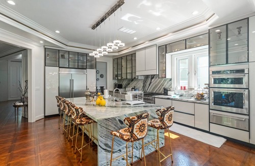 McLean House | McLean Estate | 7BD | BBQ-Parking-Luxury Theater