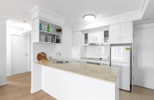 Cairns Central Business District Apartment | McLeod Escape - Central Base by Markets & Waterfront - Two Connecting Units
