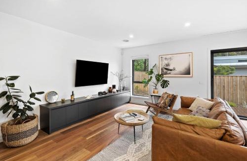 Anglesea House | McMillan Escape