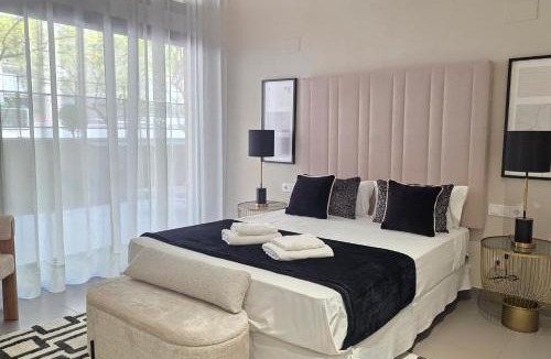 Paterna Apartment | MD Valterna Suites & Pool