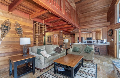 Arnold Cabin | Meadow Greens- Blue Lake Springs, Golf