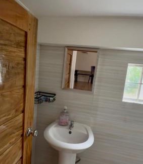 Paracelis House | Meadow Haven Transient Inn