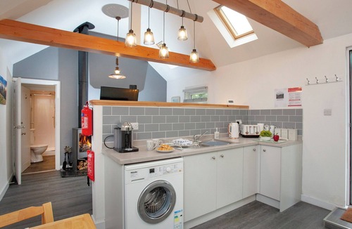 Carnkie Cottage | Meadow View - UK44608