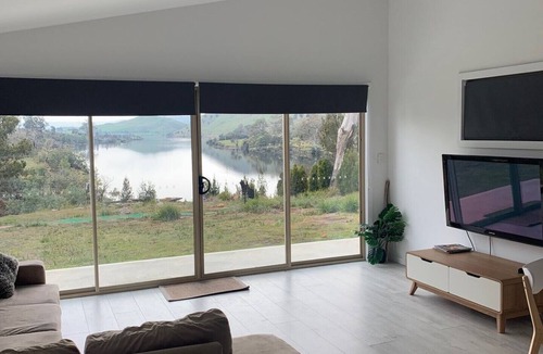 Ellendale House | Meadowbank Lakehouse
