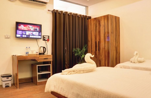 Marigaon District Hotel | Meadowlark