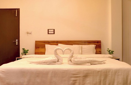 Marigaon District Hotel | Meadowlark