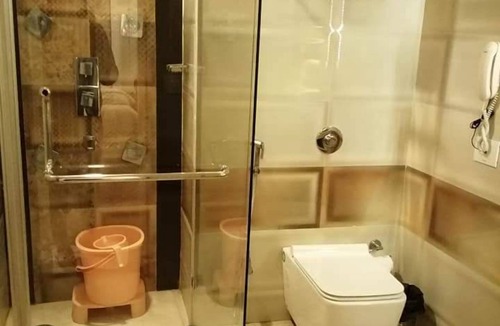 Varanasi Hotel | Meadows