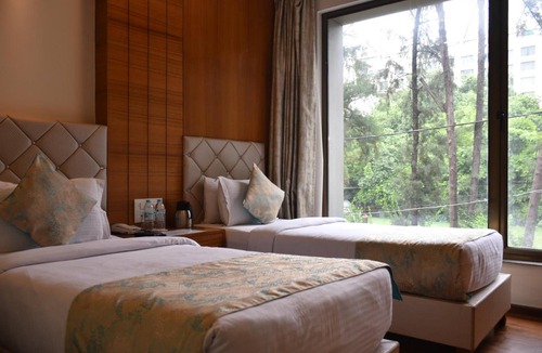 Varanasi Hotel | Meadows