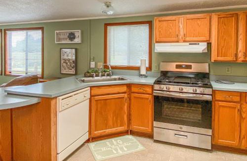 Klamath House | Meadowview
