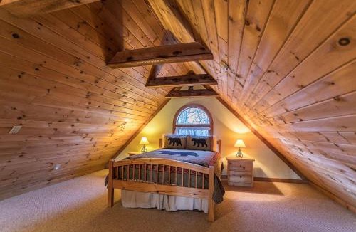 Seven Devils House | Meagan's Loft