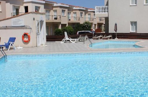 Universal Apartment | Med i-deal Escape