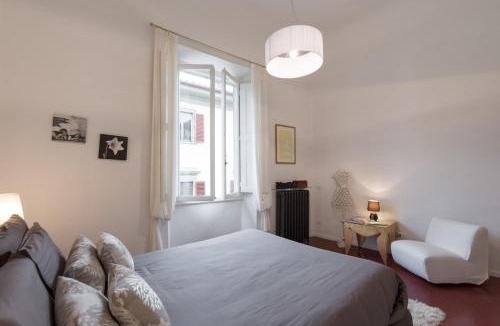 Oltrarno House | MediciApt - Old Bridge