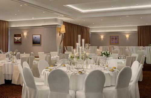 Agios Tychon Hotel | Mediterranean Beach Hotel