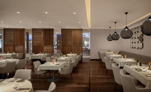 Agios Tychon Hotel | Mediterranean Beach Hotel
