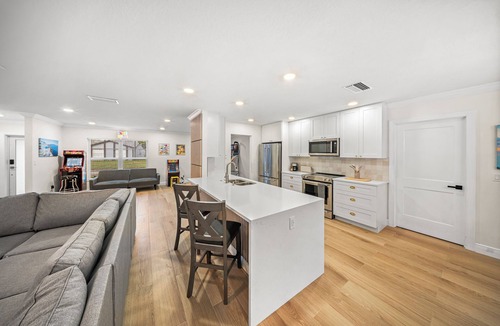 Lake Magdalene House | Mediterranean Oasis! Pool, Game Room & Lounging