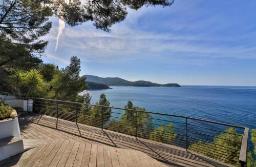 Le Pradet House | Mediterranean Villa With Sea View In Bormes