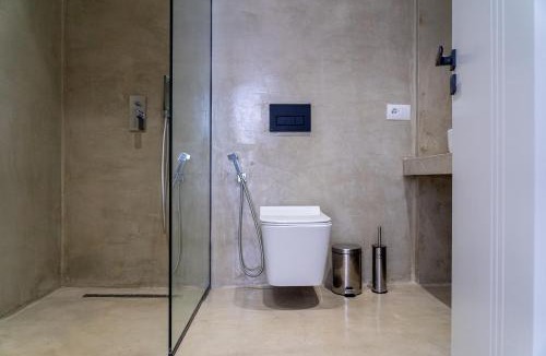 Sarande Villa | Mediterranean Waterfront Villa