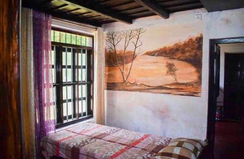 Perumbaikad House | Meenachil Cliff