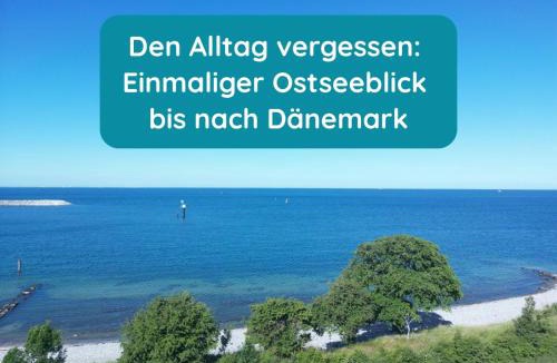 Marienleuchte Apartment | Meerglück am Beltblick Fehmarn - FeWo mit Sauna, Blick auf Ostsee und Leuchtturm, nur 150 m zum Meer