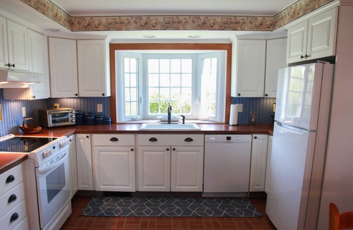 Old Lyme Cottage | Meet Me By The Sea