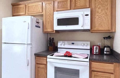 Silver Creek House | MEGA VALUE! Serenity By The Pool! Close 2 Disney! 1445