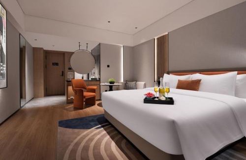 Yu Hua Hotel | Mehood Lestie, Changsha High-speed Railway South Station Sports New City