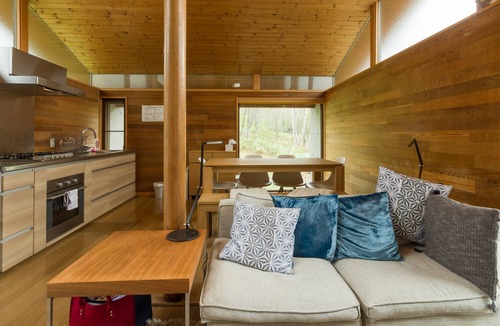 Kutchan Cottage | Mei Mei Zono - Contemporary Cottage in Hanazono - Niseko