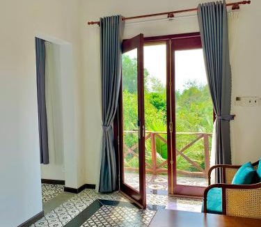 Phong Dien House | Mekong Rustic Can Tho Hideaway