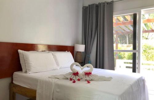 Santander Resort | Melbas Whaleshark and Beach Resort