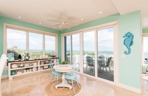 Melbourne Beach Villa | Melbourne Beach Oceanfront Villa w/Pool