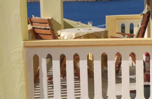 Mirties Apartment | Melinas sunset-Romantic Honeymoon with amazing seaview sunset