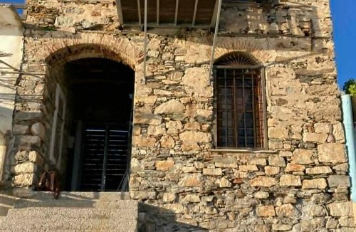 Melinta House | Melinda Tower