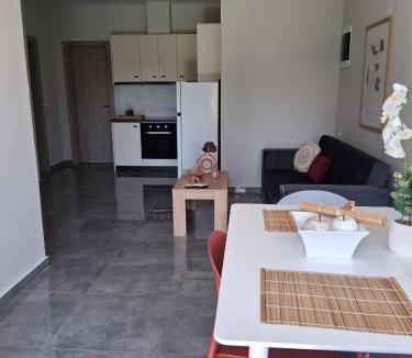 Topeiros Apartment | Melissan Escape