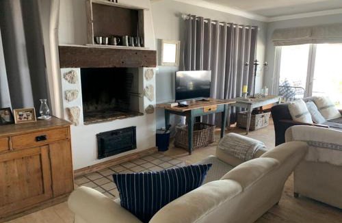 Melkbosstrand House | Melkdives