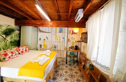 Urla Bed & Breakfast | Mell10 House