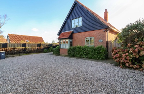 Thorpeness Cottage | Mellows, Thorpeness