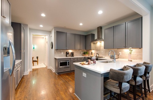 Edgehill House | Melodic Skyline - Rooftop Views - 12th S District